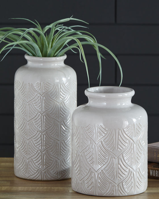 Edwinna - Vase Set (2/cn)