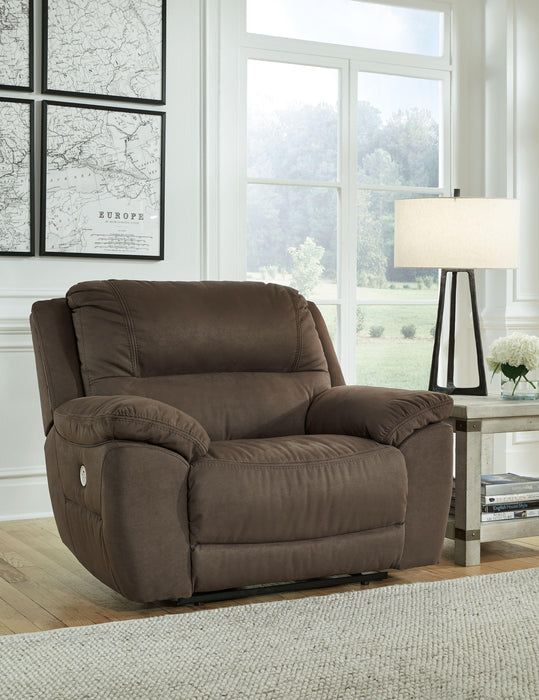 Next-gen Gaucho - Zero Wall Wide Seat Recliner